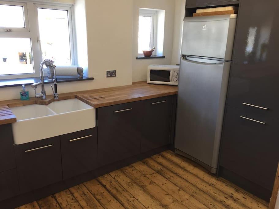 Huge 7 Bed Hse For Large Groups Close By The Beach Bude Exterior photo